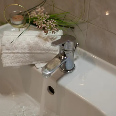 شقة Luxury - Tentazioni Romantiche بيرودجا